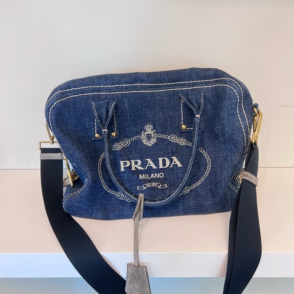 Prada Vintage Bag - Picture 4 of 16
